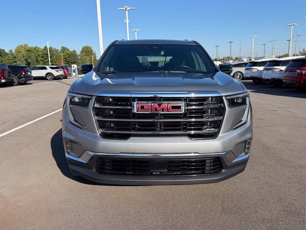 Used 2024 GMC Acadia Elevation w/ Trailering Package AWD/4WD image 2