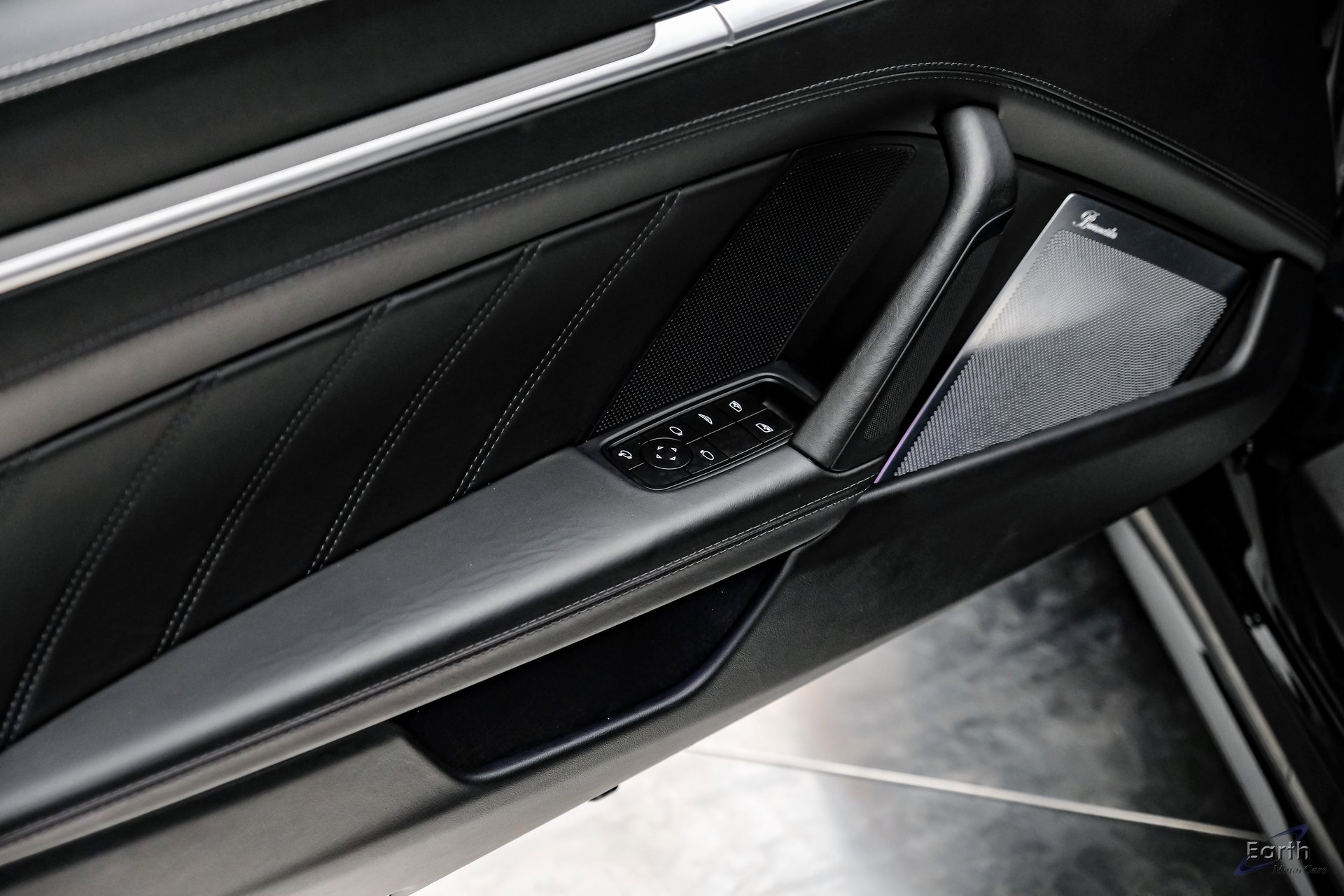 Used 2022 Porsche 911 Turbo S image 81