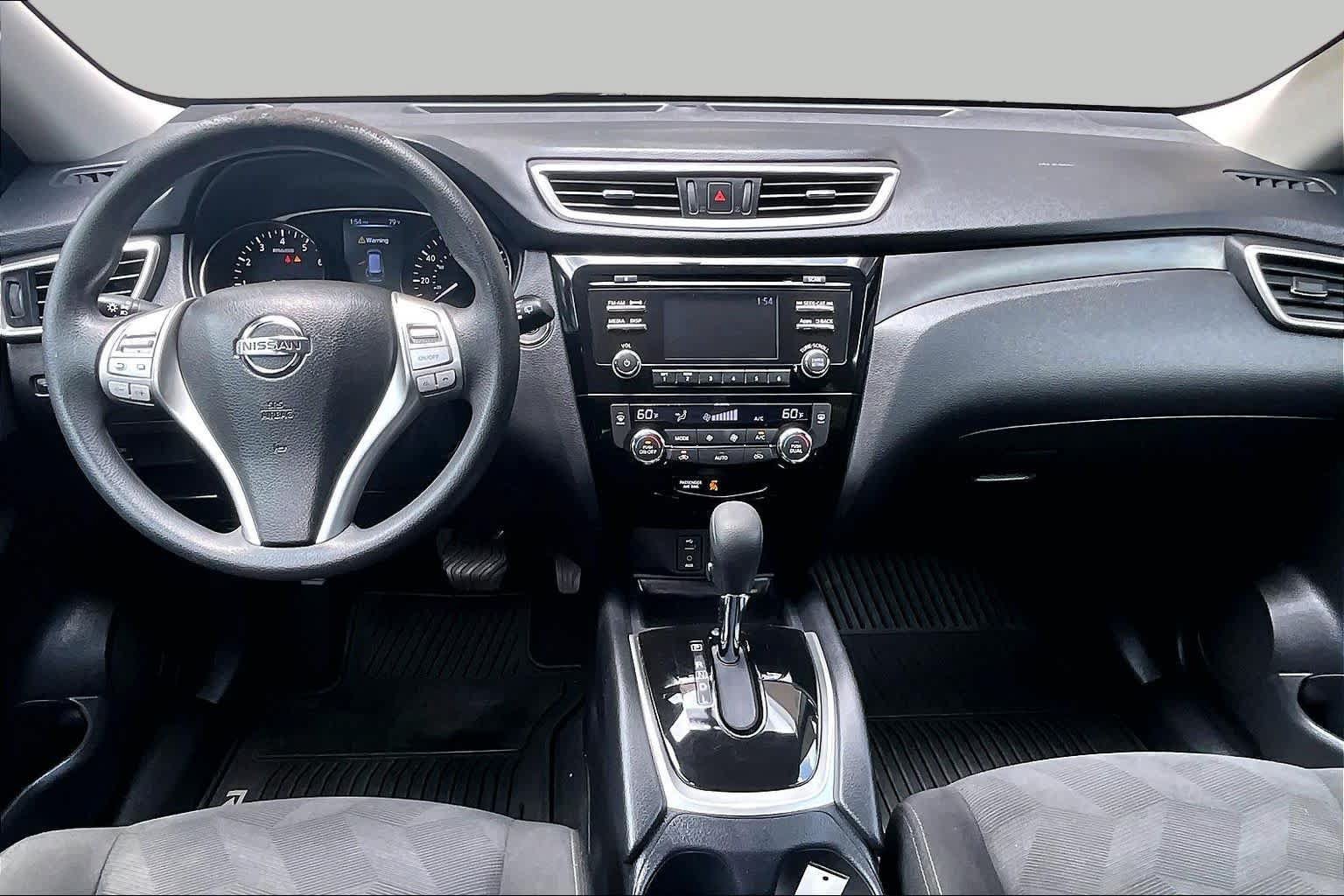 Used 2016 Nissan Rogue SV FWD image 15