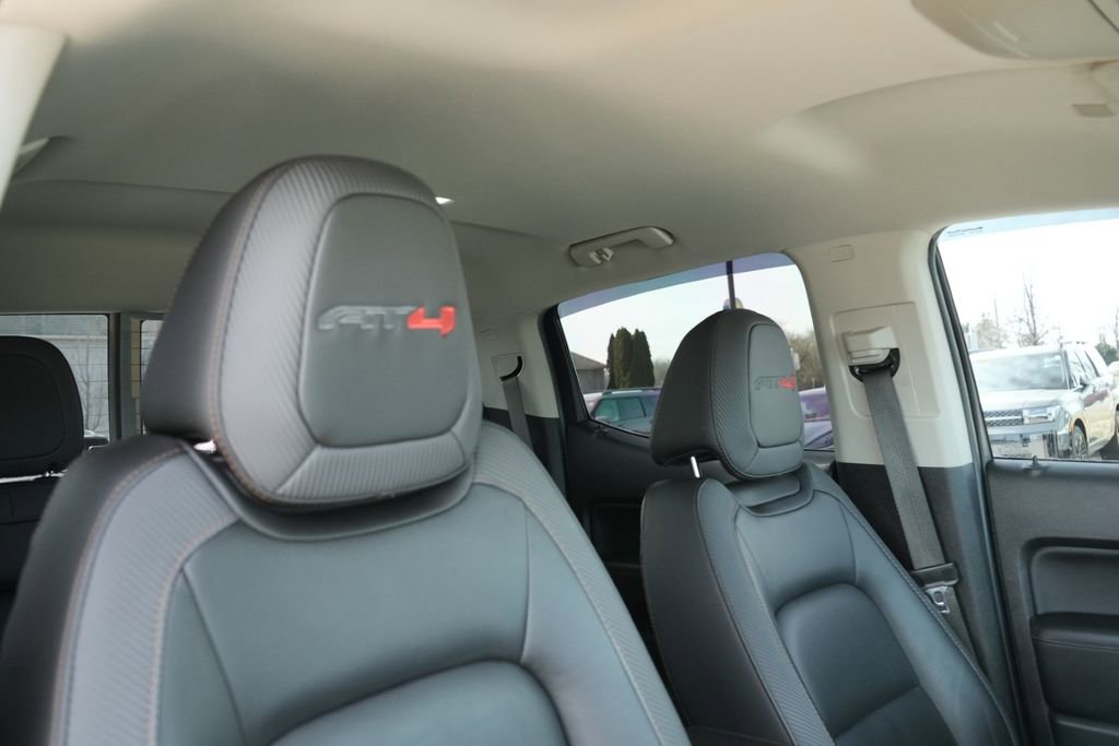 Used 2021 GMC Canyon AT4 image 13