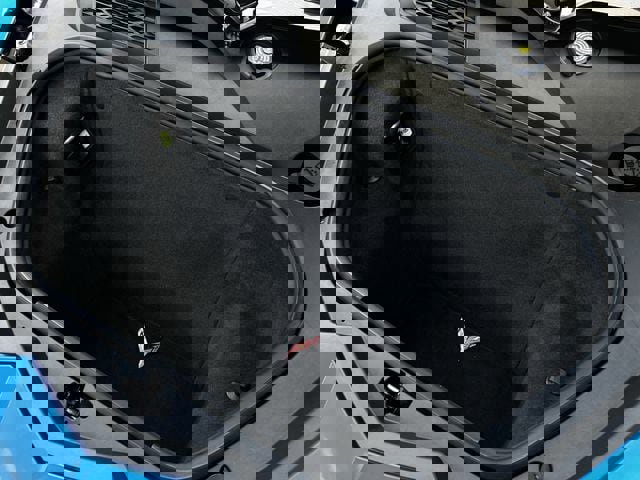 Used 2024 Chevrolet Corvette Stingray Preferred Cpe w/ 2LT image 32