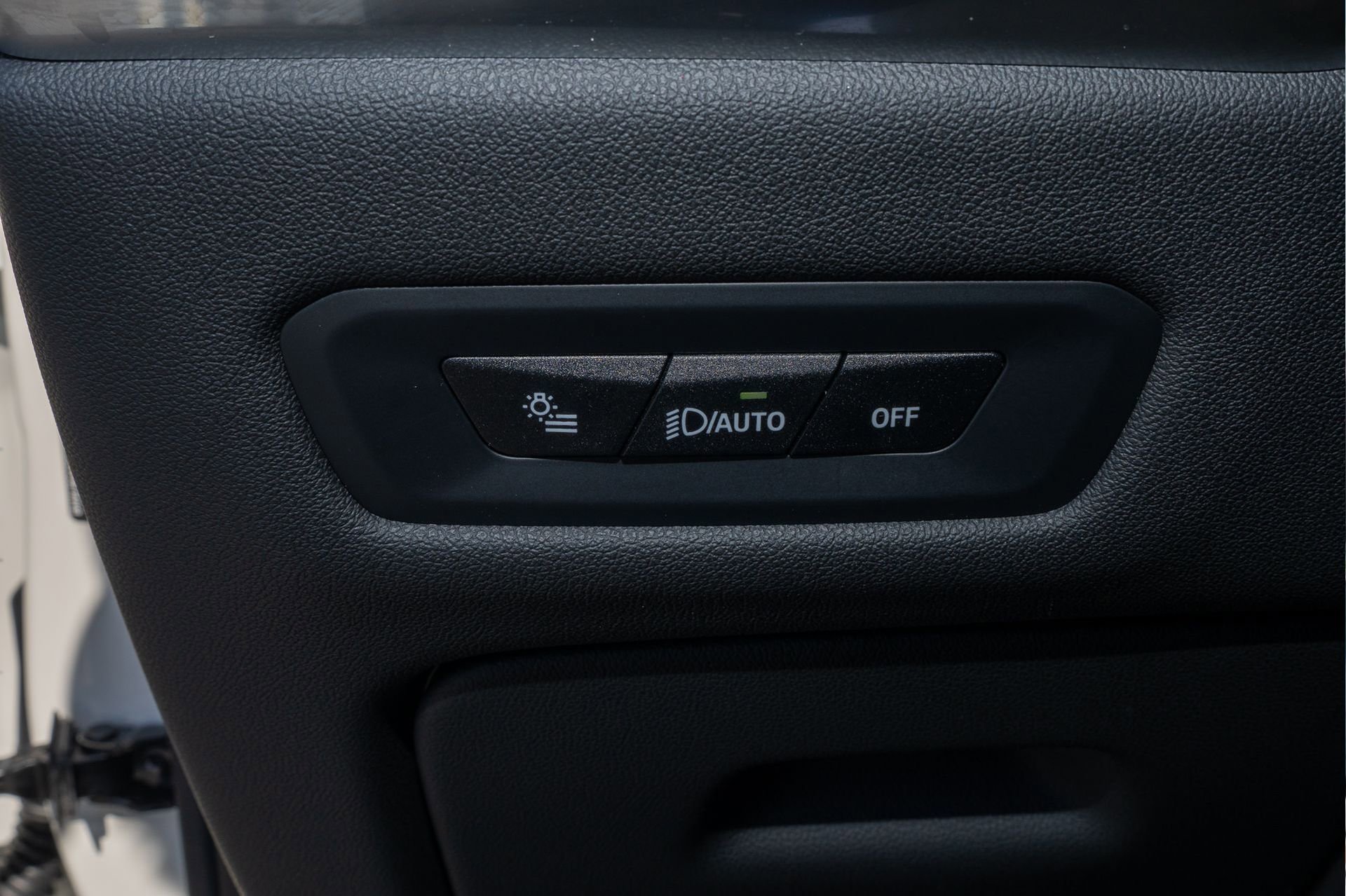 Used 2026 BMW X5 sDrive40i image 30