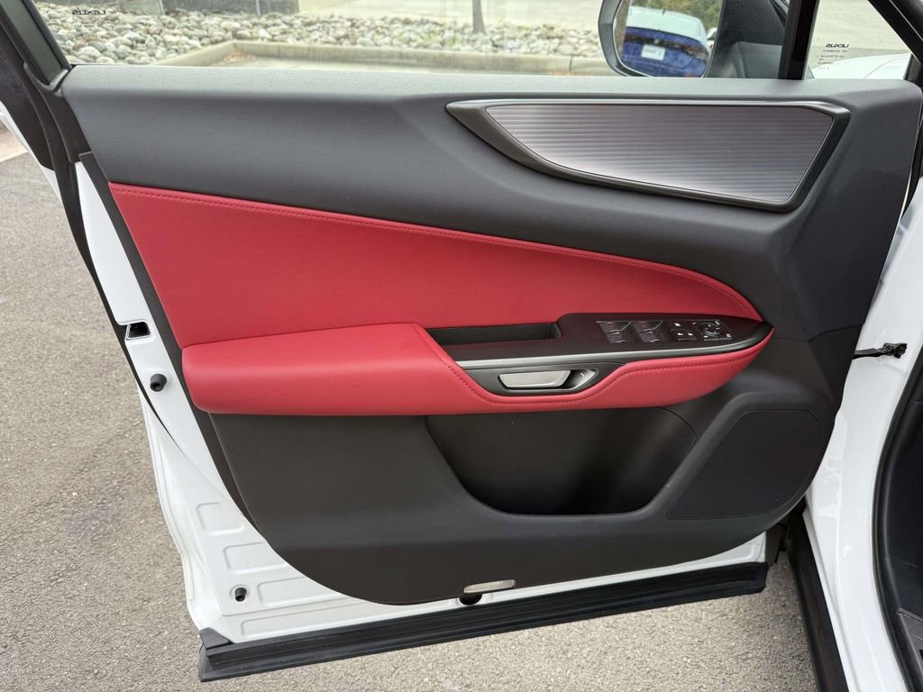 Used 2024 Lexus NX 350 F Sport image 12