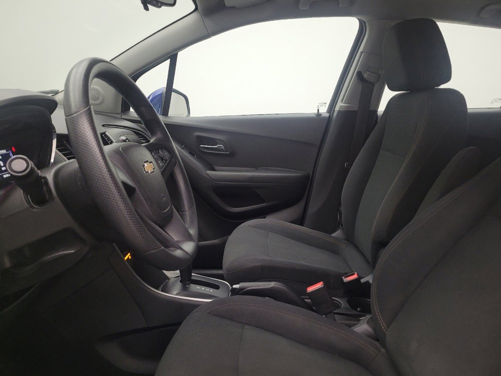 Used 2017 Chevrolet Trax LS AWD/4WD image 17