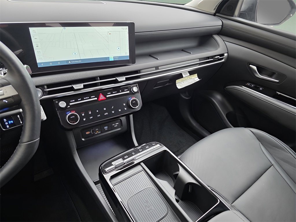 Certified 2025 Hyundai Tucson Limited image 30