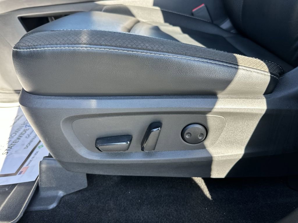 Certified 2023 Nissan Pathfinder SL image 12