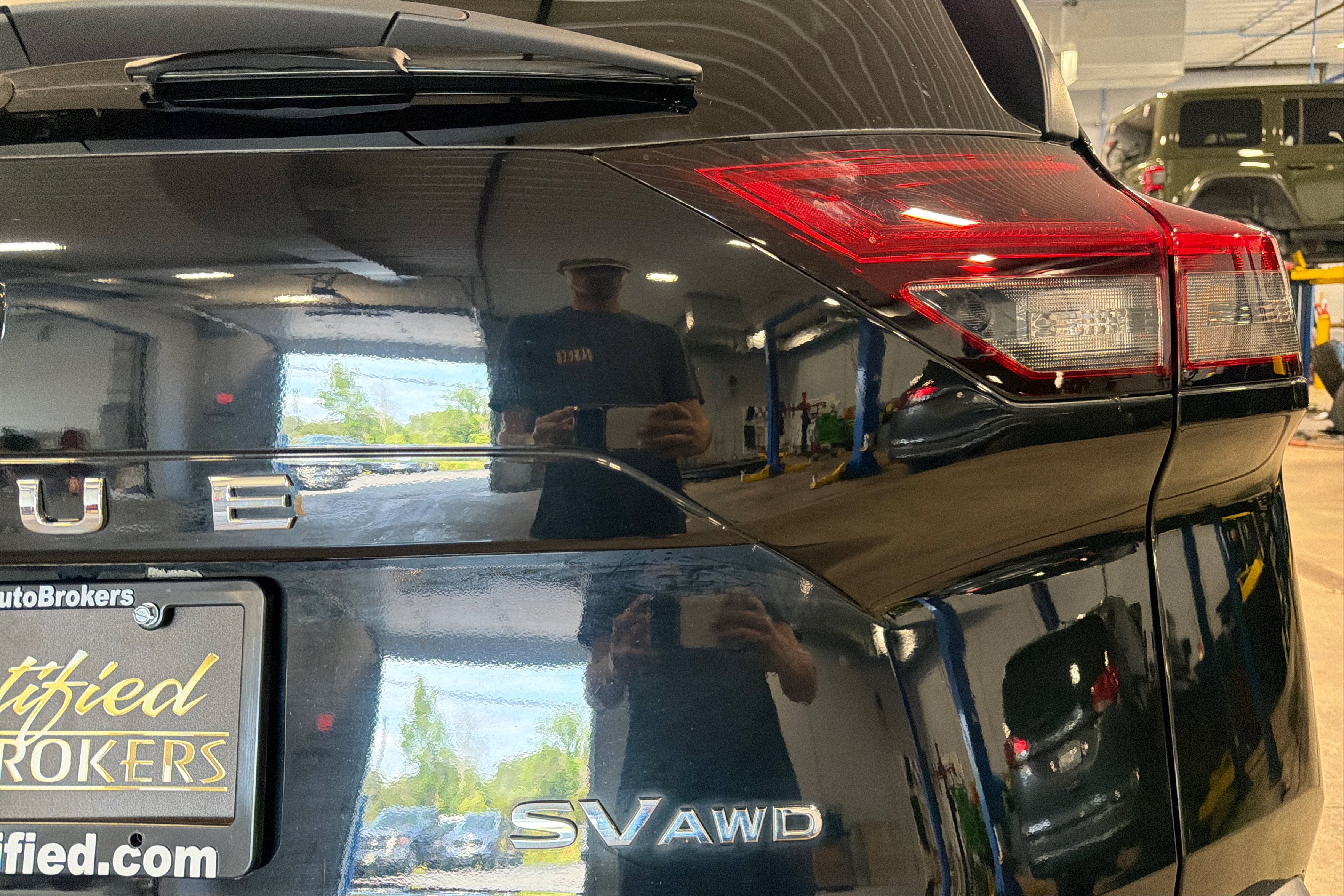 Used 2023 Nissan Rogue SV AWD/4WD image 43