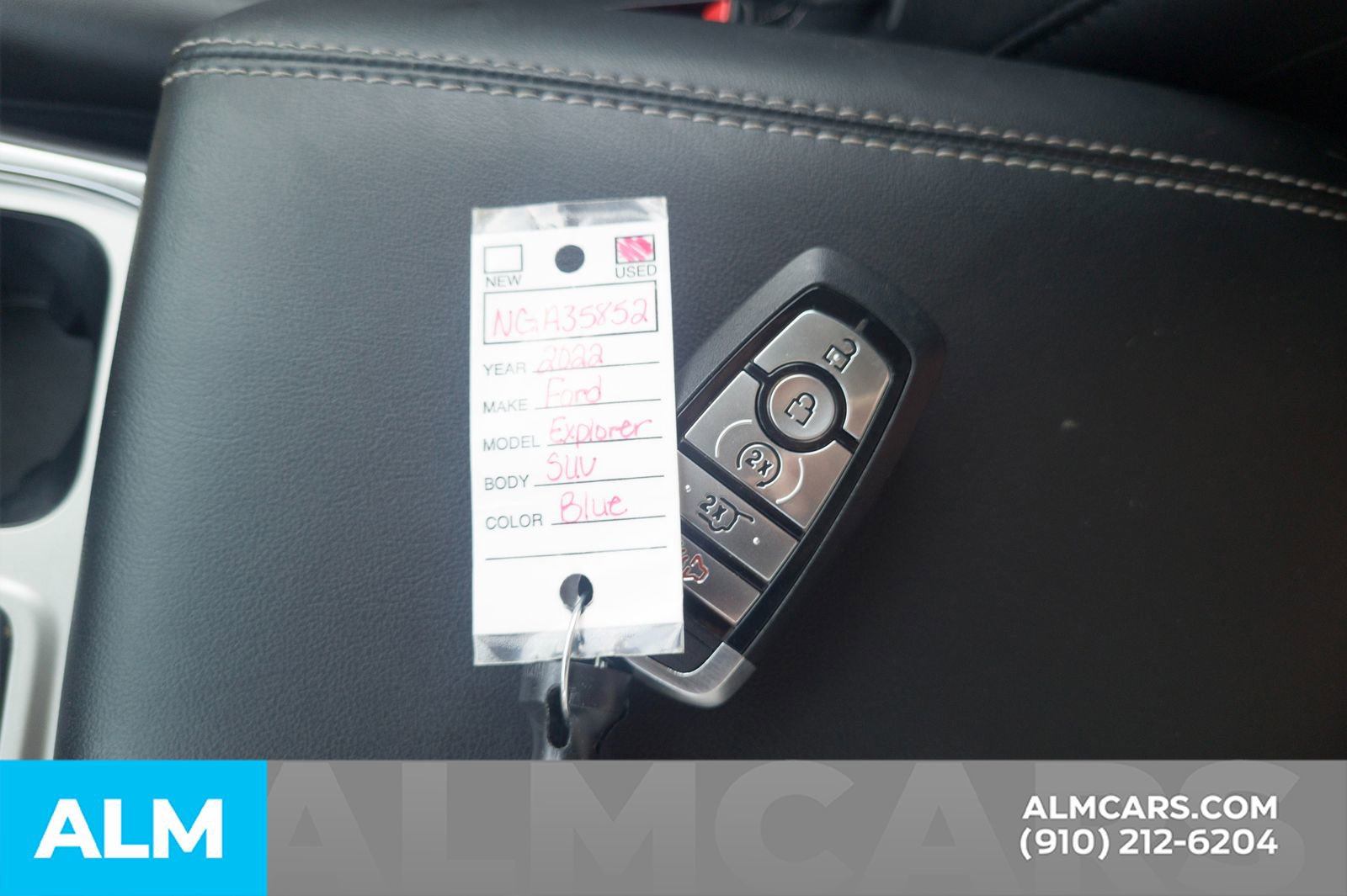 Used 2022 Ford Explorer XLT w/ Equipment Group 202A RWD image 34