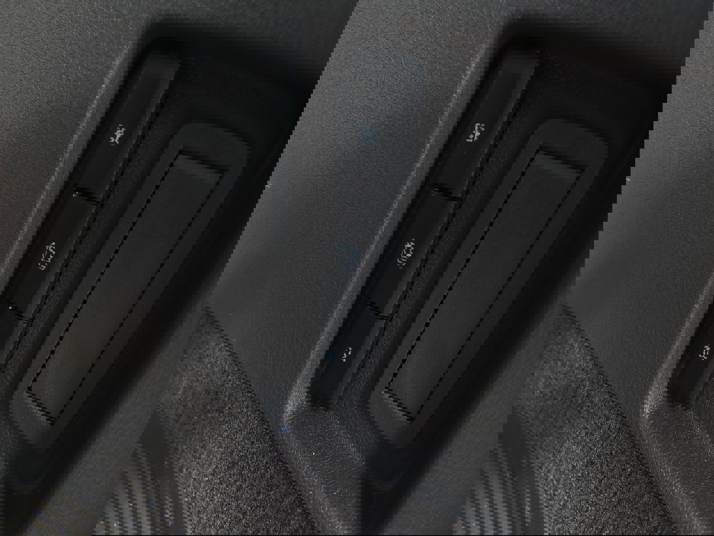 Used 2022 Lincoln Aviator Reserve w/ Equipment Group 201A image 18