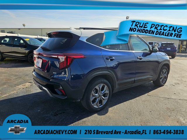Used 2024 Kia Seltos S AWD/4WD image 12