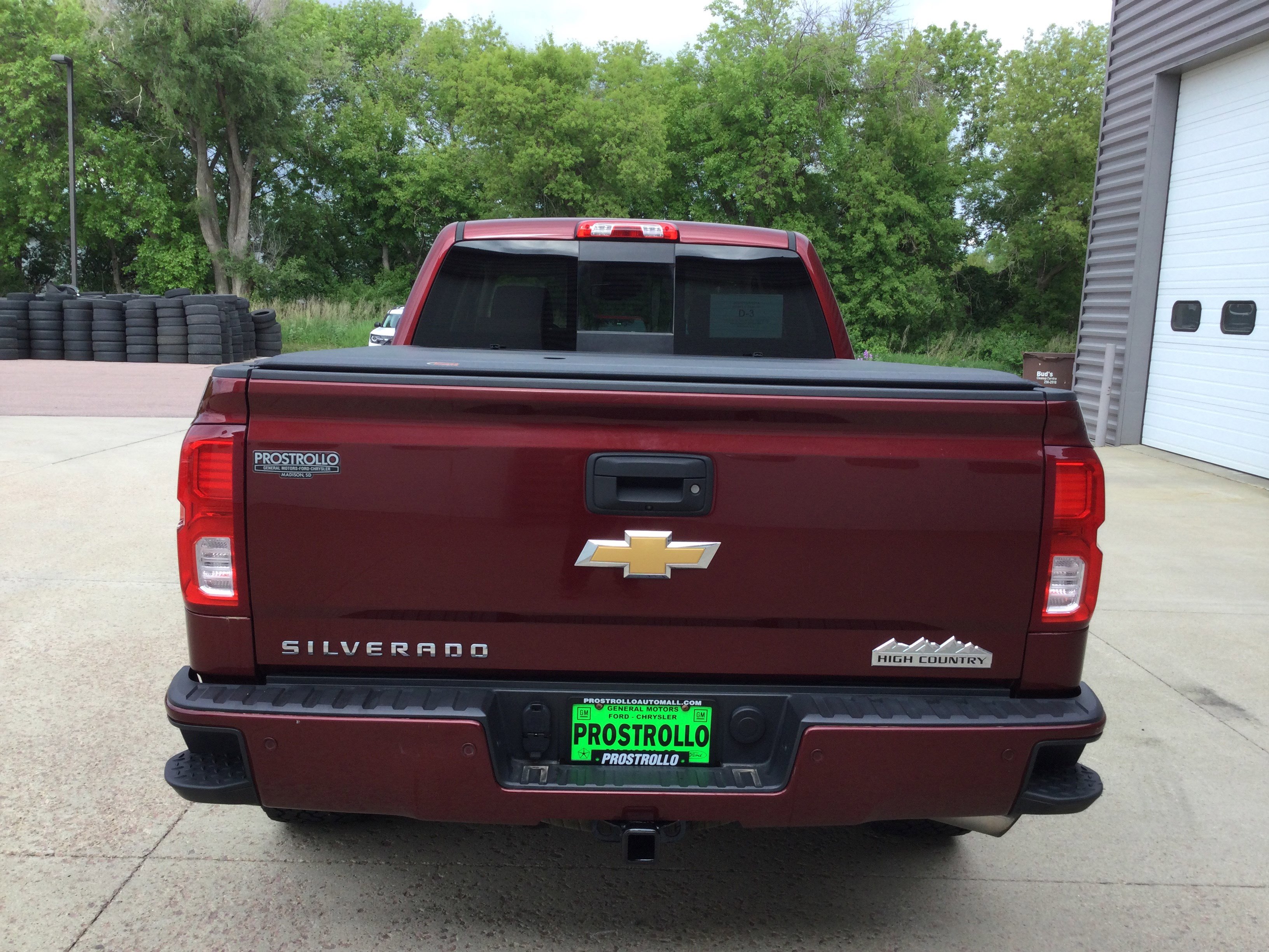 Used 2017 Chevrolet Silverado 1500 High Country AWD/4WD image 4