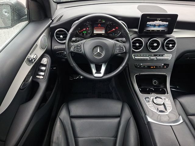 Used 2019 Mercedes-Benz GLC 350e 4MATIC image 13