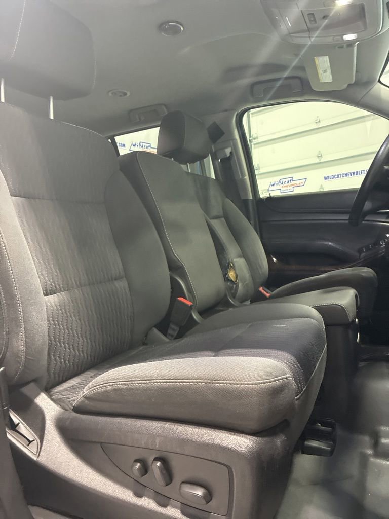 Used 2020 Chevrolet Tahoe 2WD image 38