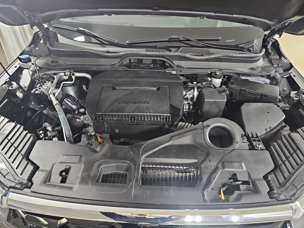 Used 2023 Honda Pilot Elite image 38