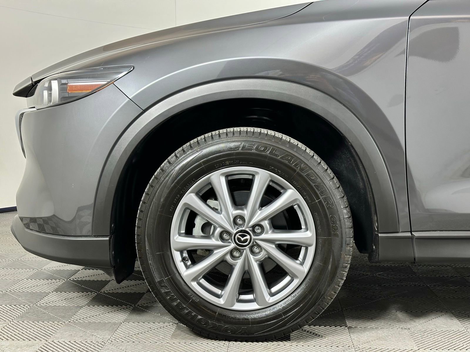 Used 2023 MAZDA CX-5 AWD 2.5 S w/ Preferred Package image 8