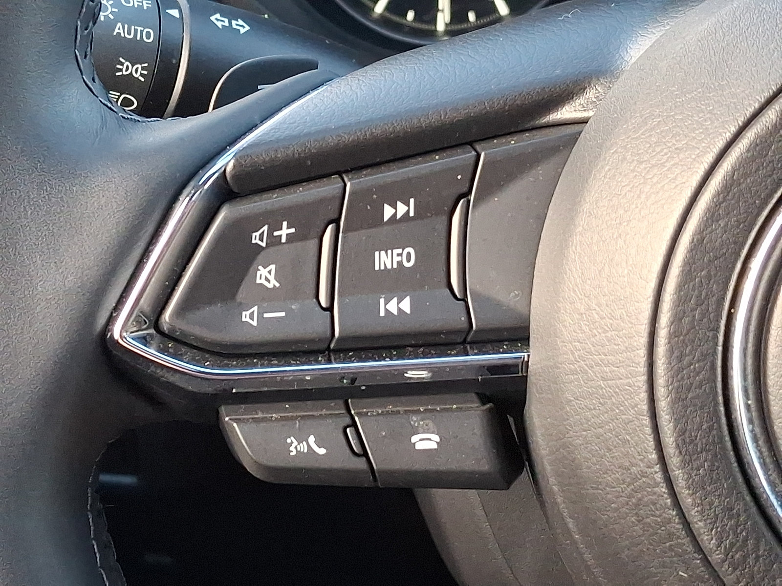 Used 2024 MAZDA CX-5 Signature AWD/4WD image 23