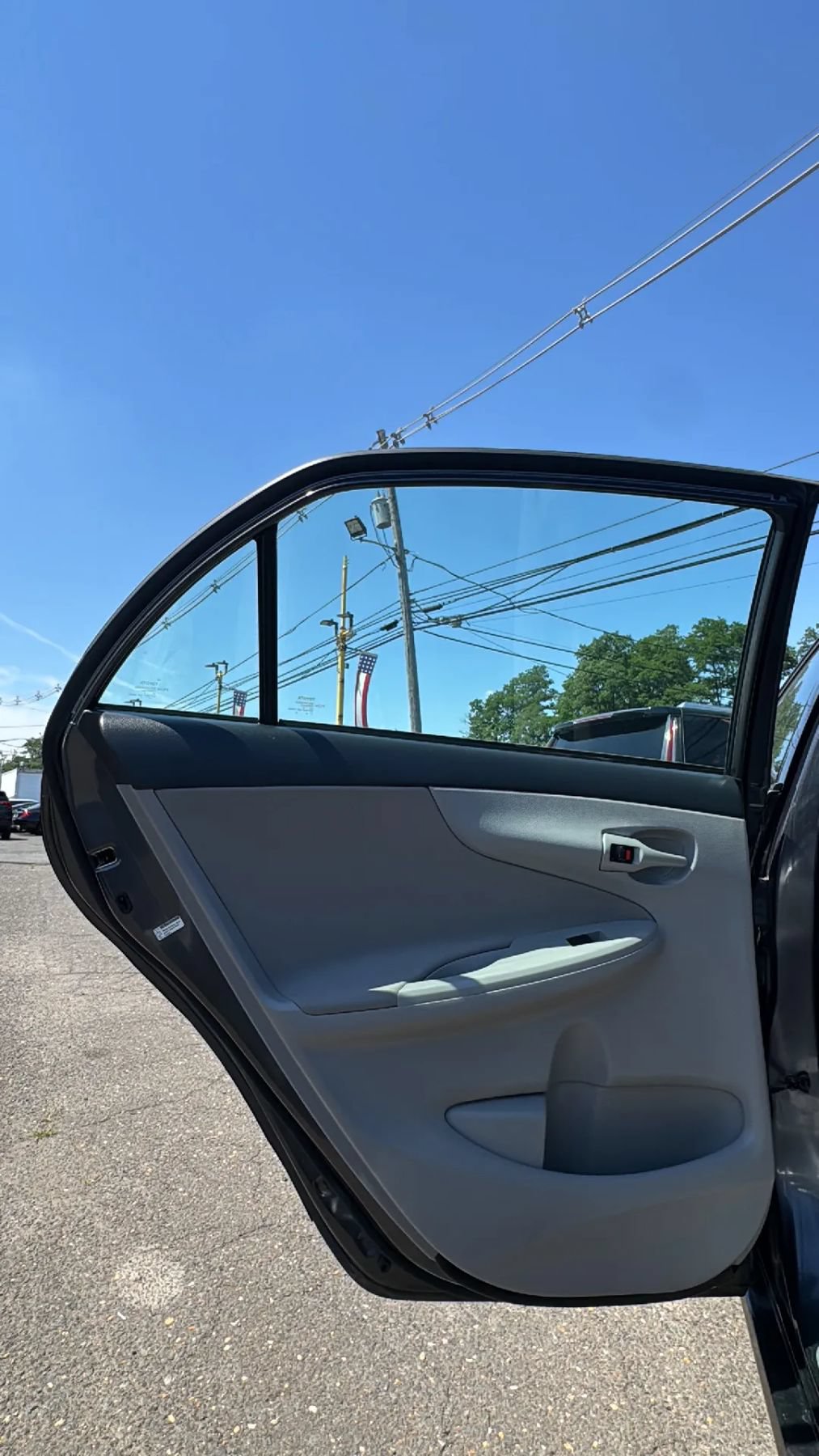 Used 2013 Toyota Corolla L FWD image 13