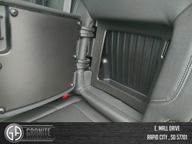 Used 2023 GMC Sierra 1500 SLT w/ SLT Convenience Package image 35