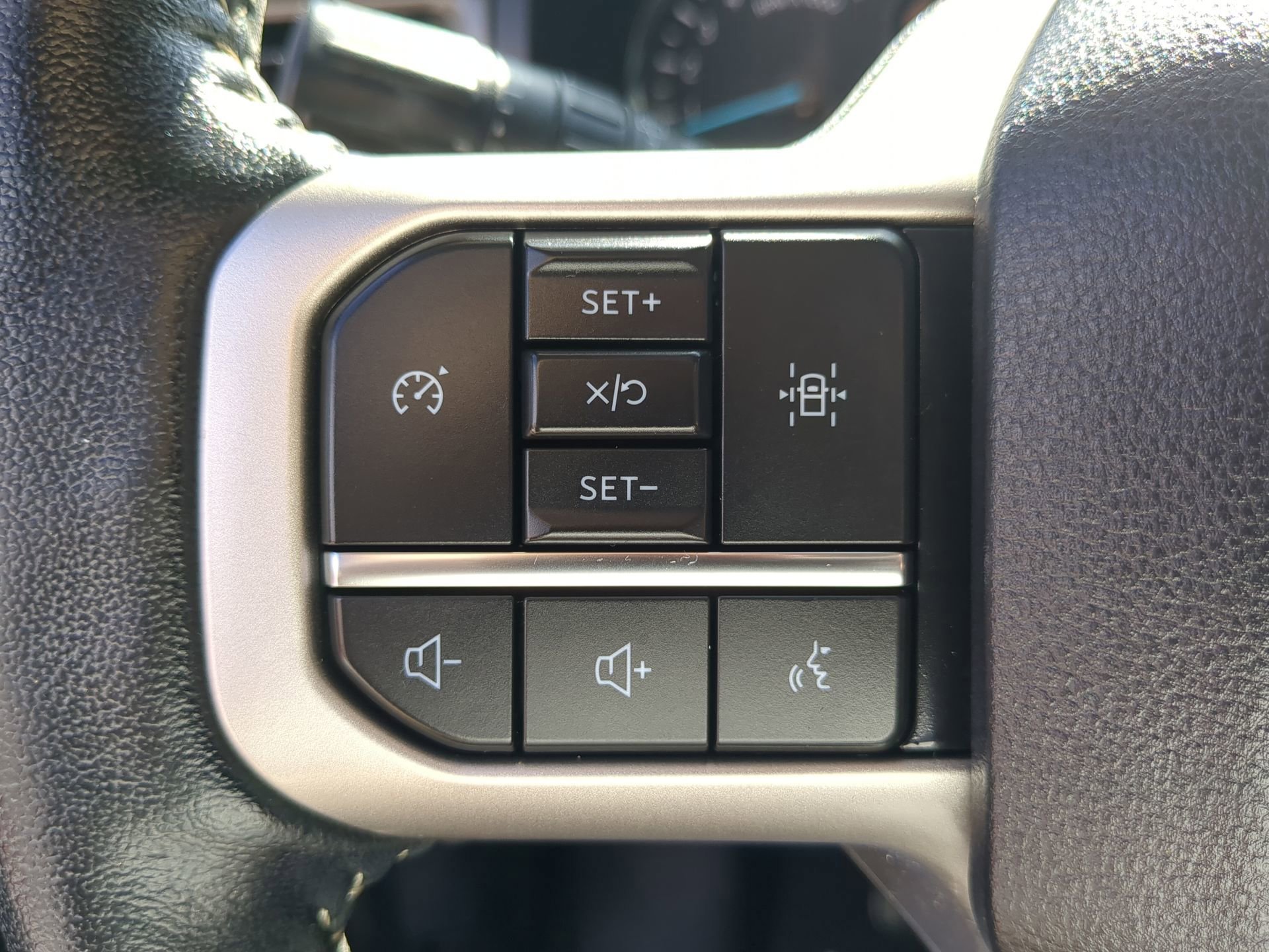 Certified 2022 Ford Expedition Max XLT image 52