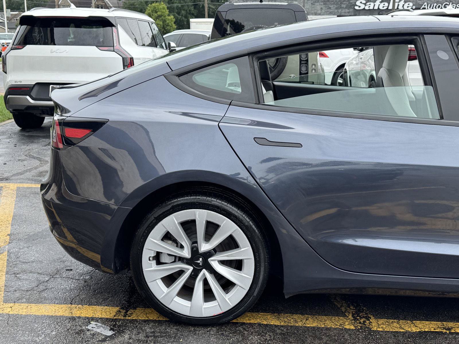 Used 2023 Tesla Model 3 Standard Range RWD image 10