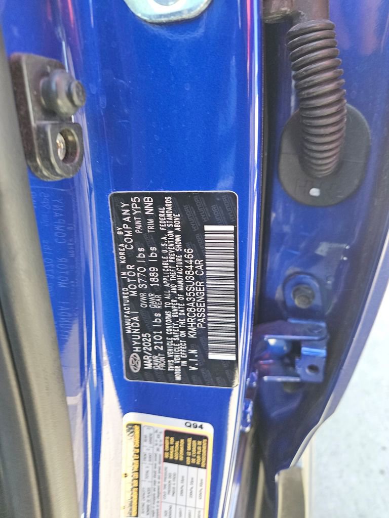 Used 2025 Hyundai Venue SEL image 30