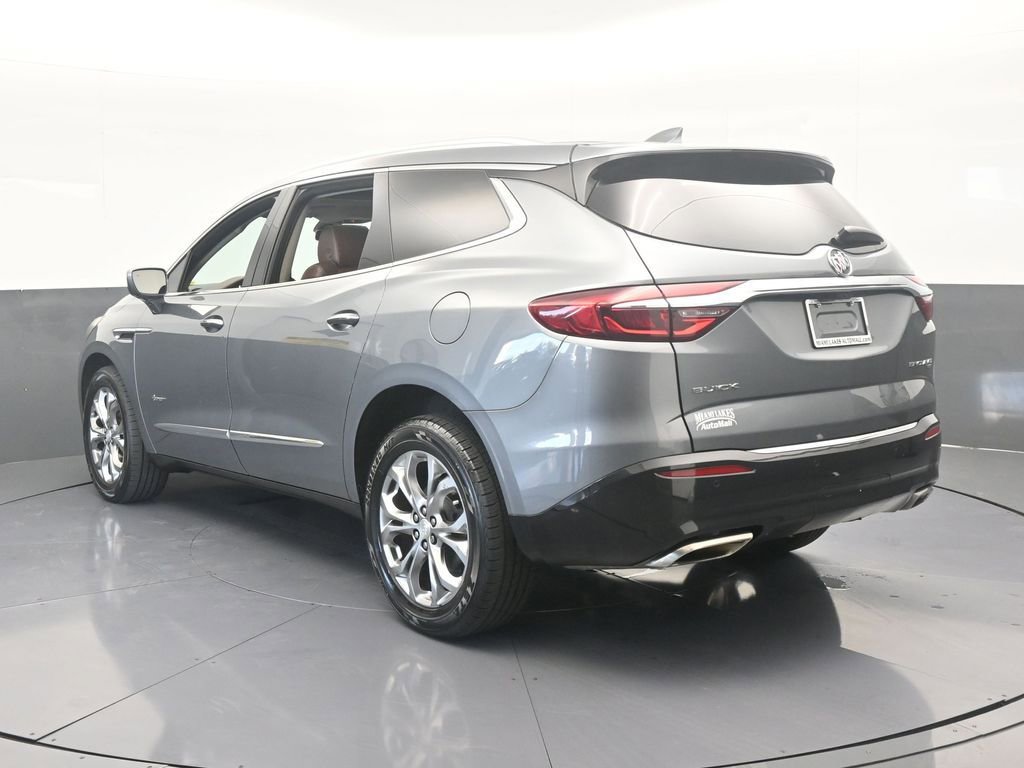 Used 2018 Buick Enclave Avenir w/ Avenir Technology Package image 4