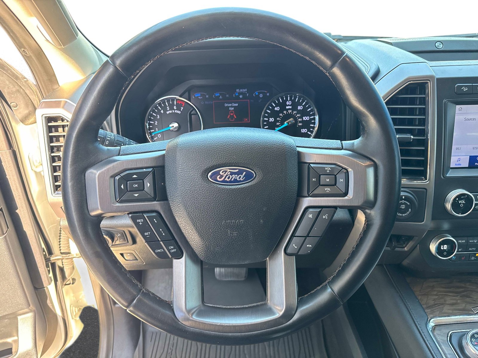 Used 2020 Ford Expedition Platinum AWD/4WD image 29