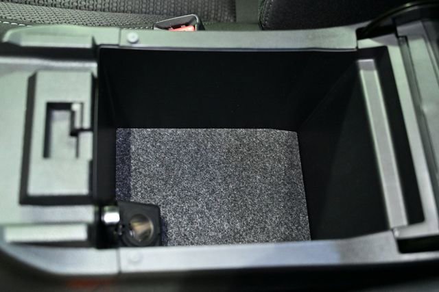 Used 2025 Subaru Outback Premium w/ Popular Package #1A image 28