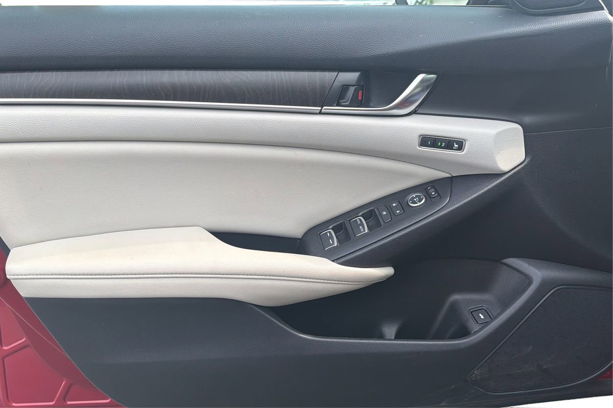 Used 2021 Honda Accord EX-L image 20