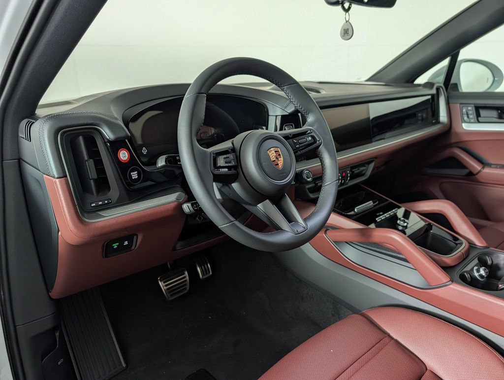 New 2026 Porsche Cayenne S AWD/4WD image 4