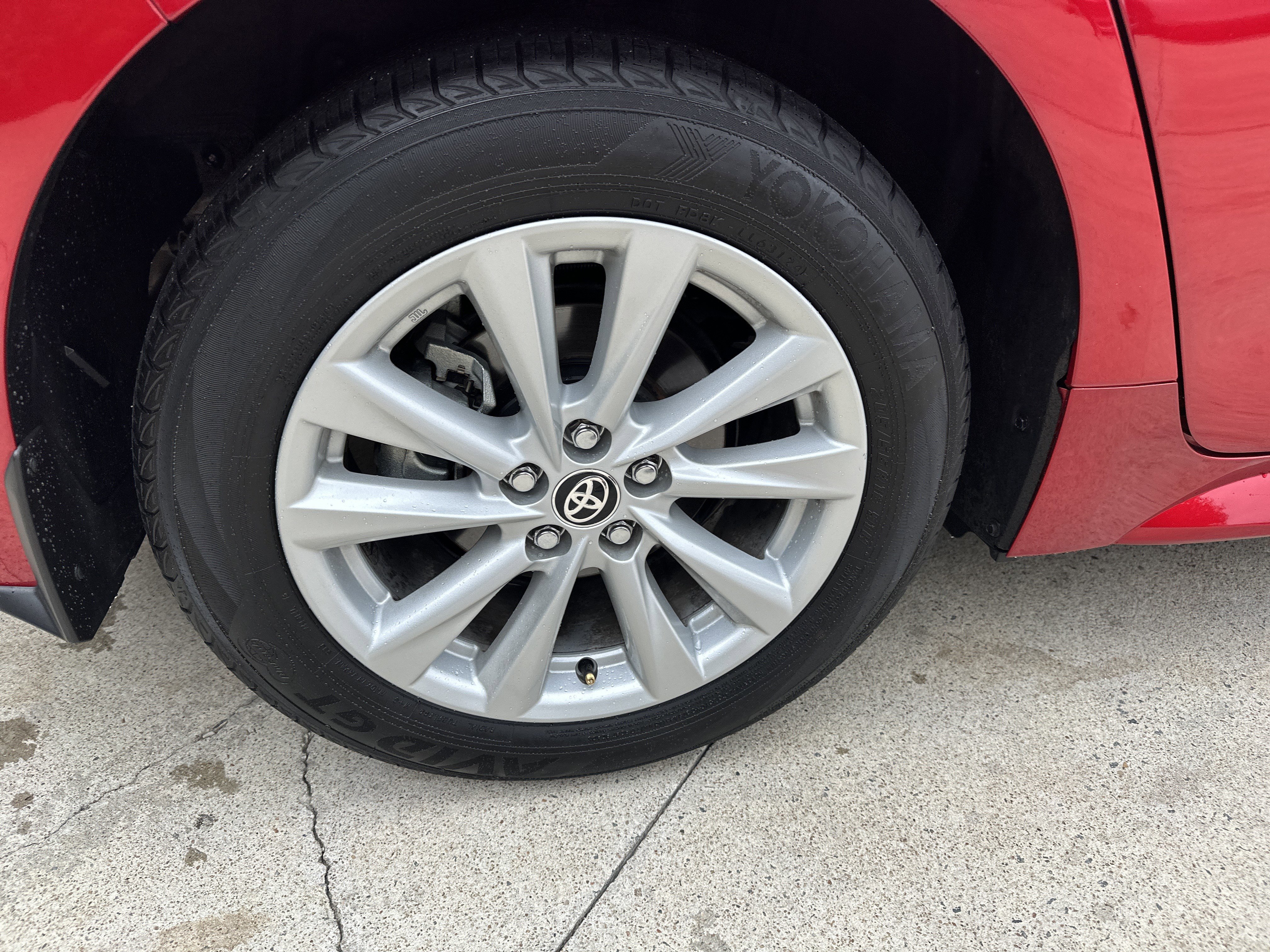 Used 2025 Toyota Corolla SE FWD image 32