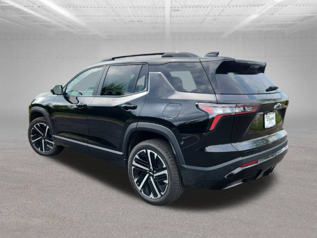 New 2027 Chevrolet Equinox RS w/ Safety and Technology Package FWD image 5