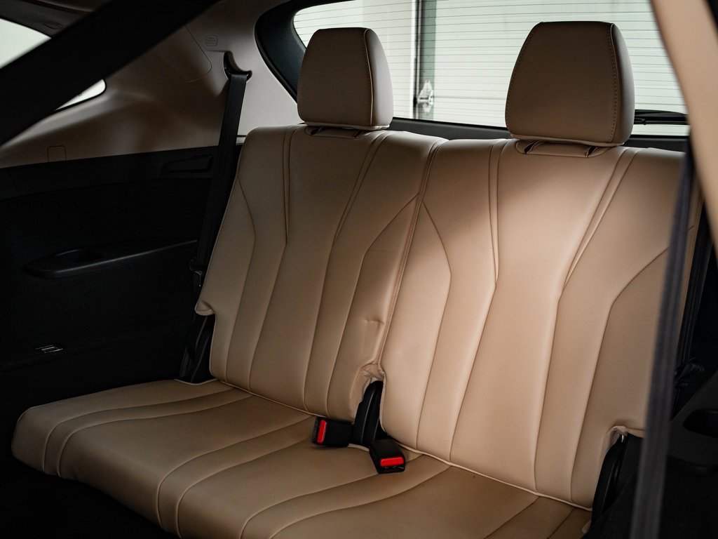 Certified 2023 Acura MDX FWD w/ Technology Package image 47