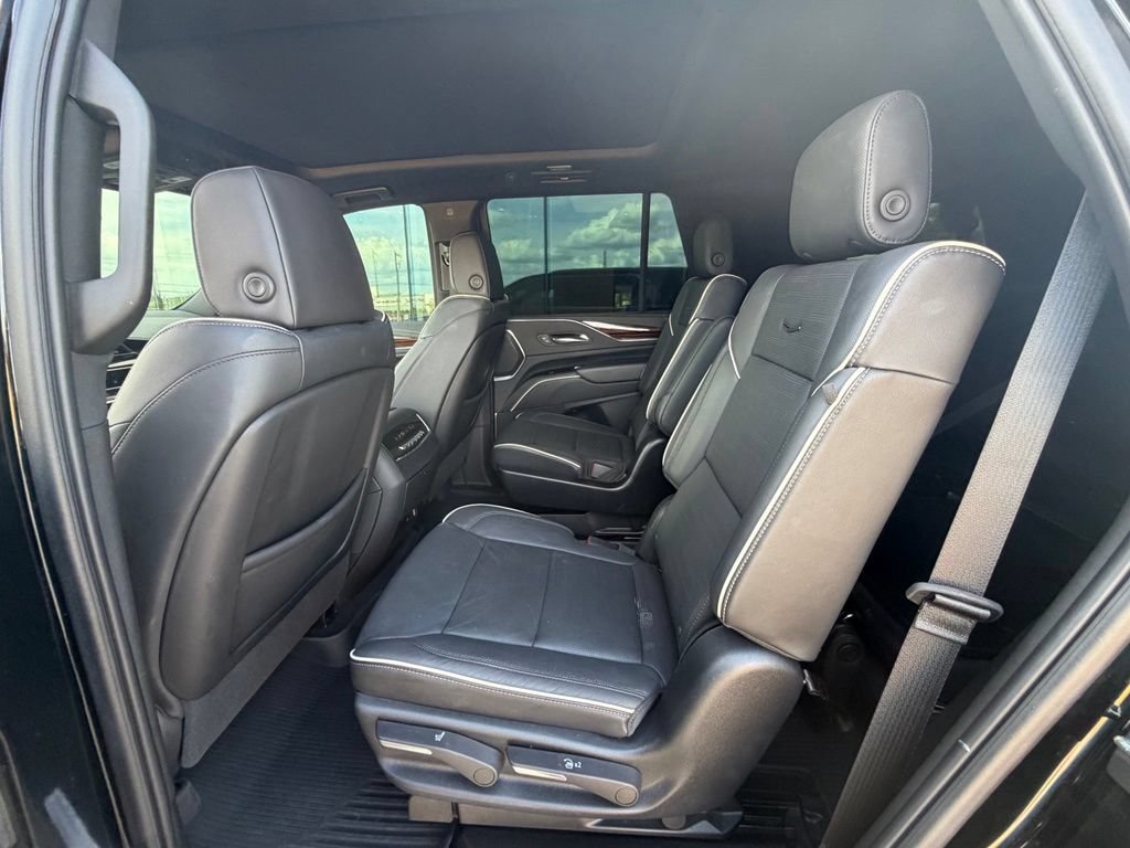 Used 2023 Cadillac Escalade Premium Luxury w/ LPO, Floor Liner Package RWD image 17
