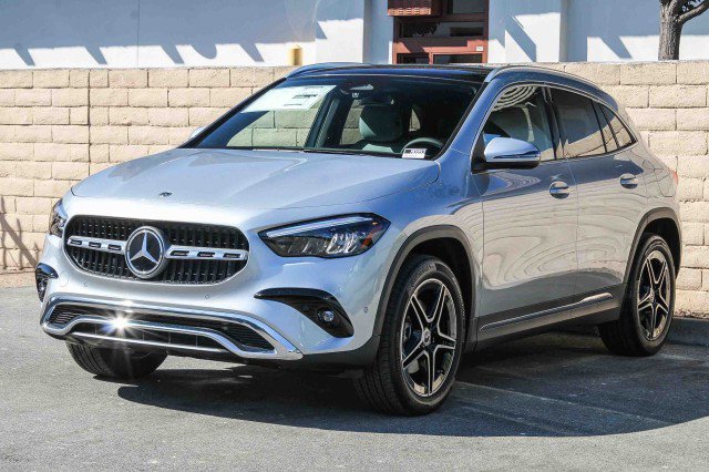 New 2026 Mercedes-Benz GLA 250 4MATIC image 3