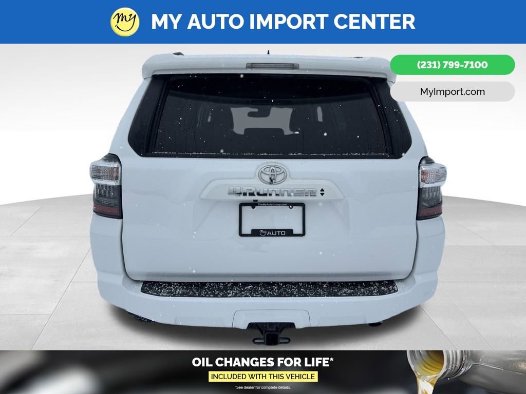 Used 2024 Toyota 4Runner SR5 Premium image 6