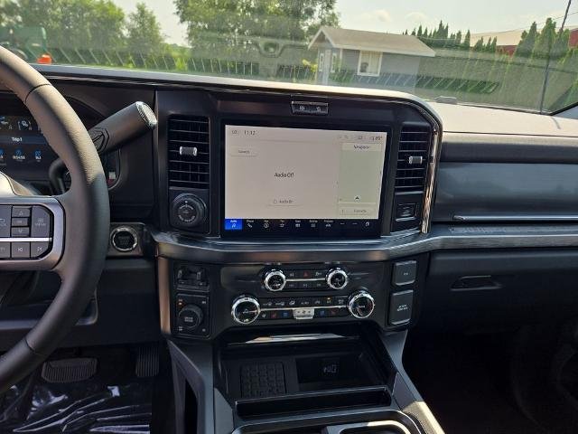 New 2026 Ford F250 Lariat w/ Black Appearance Package AWD/4WD image 52