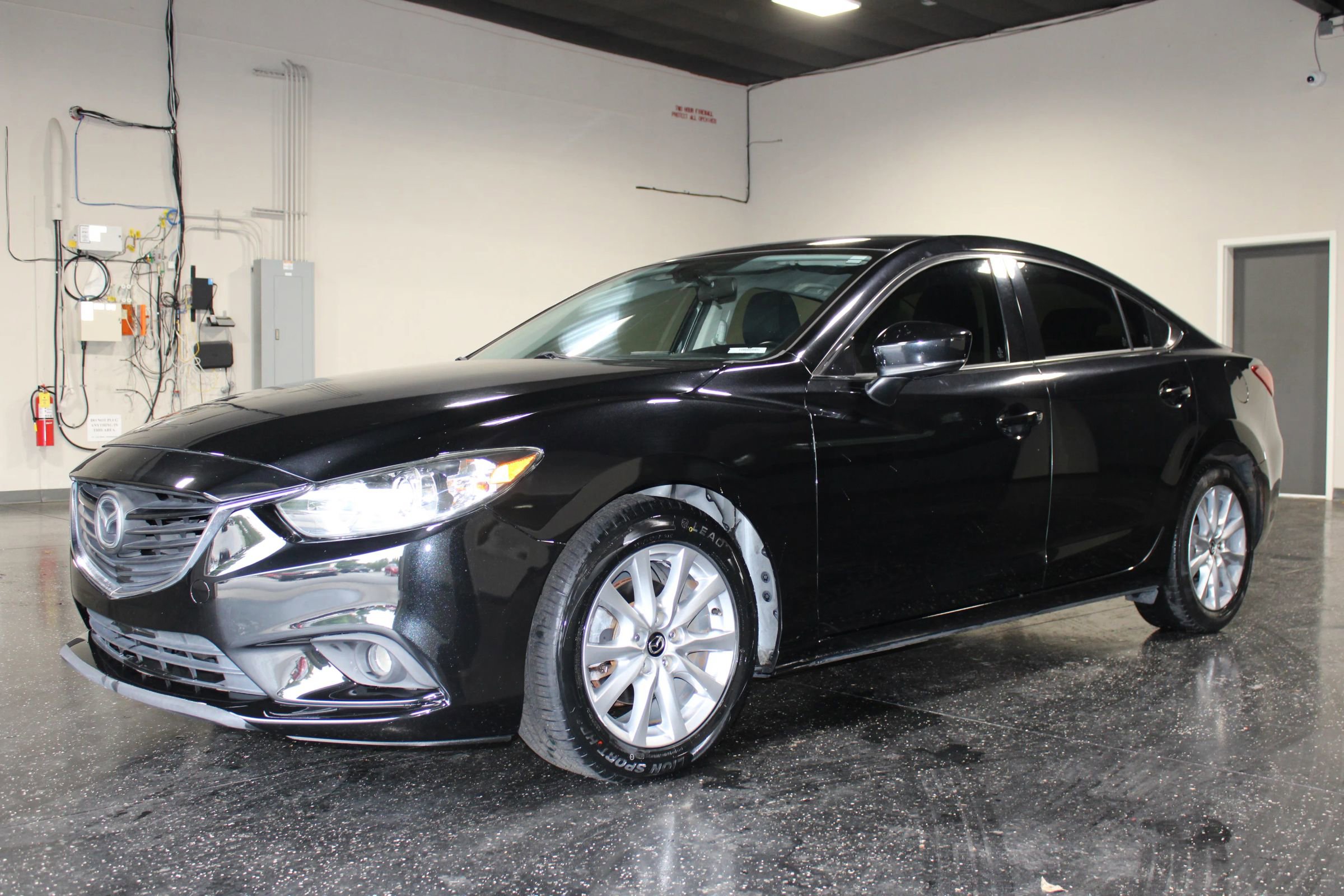 Used 2017 MAZDA MAZDA6 Sport FWD image 7