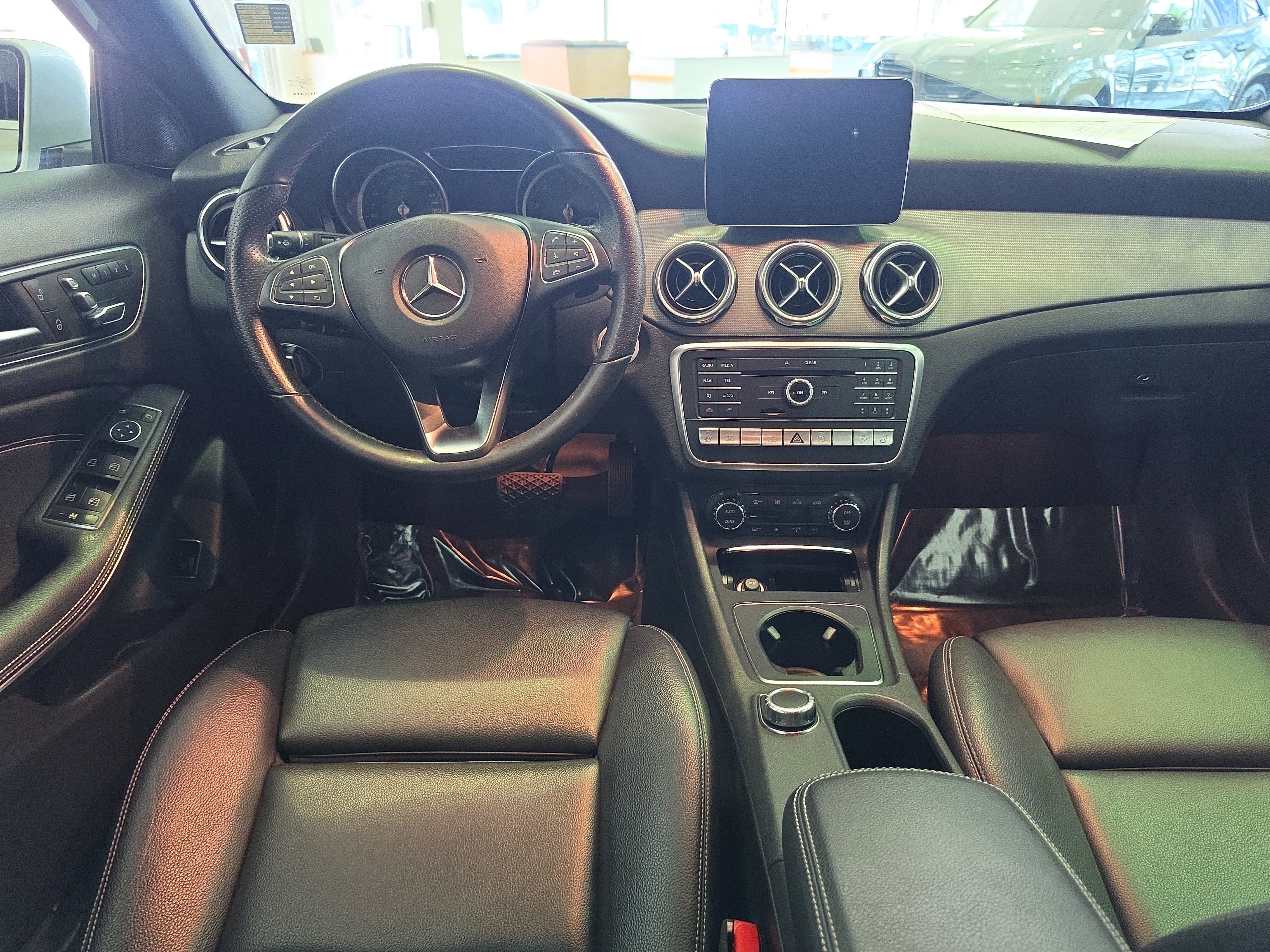 Used 2020 Mercedes-Benz GLA 250 4MATIC image 15