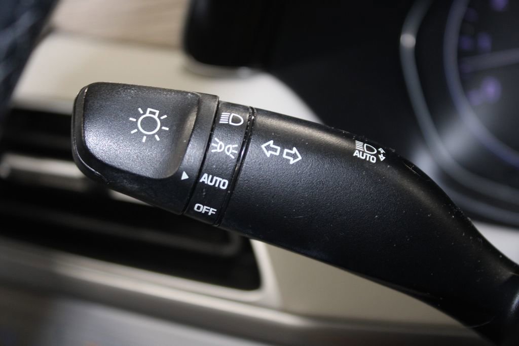 Used 2021 Hyundai Palisade SEL w/ Premium Package FWD image 24
