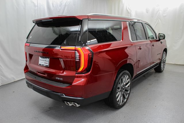 New 2026 GMC Yukon XL Denali Ultimate AWD/4WD image 11