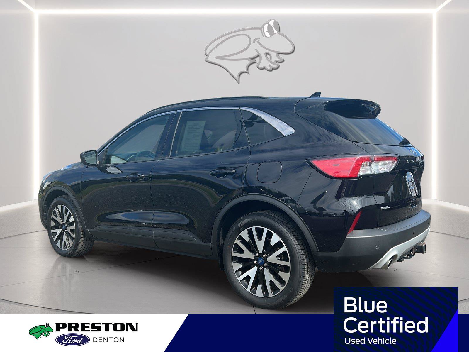 Used 2020 Ford Escape SEL AWD/4WD image 3