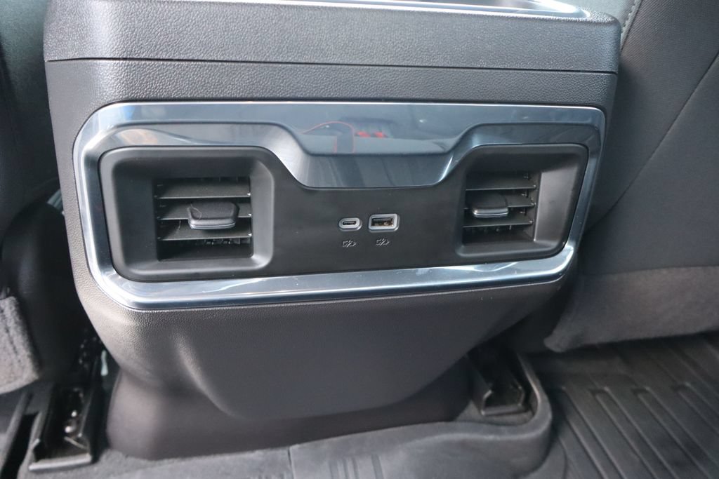 Used 2024 GMC Sierra 1500 Elevation AWD/4WD image 16
