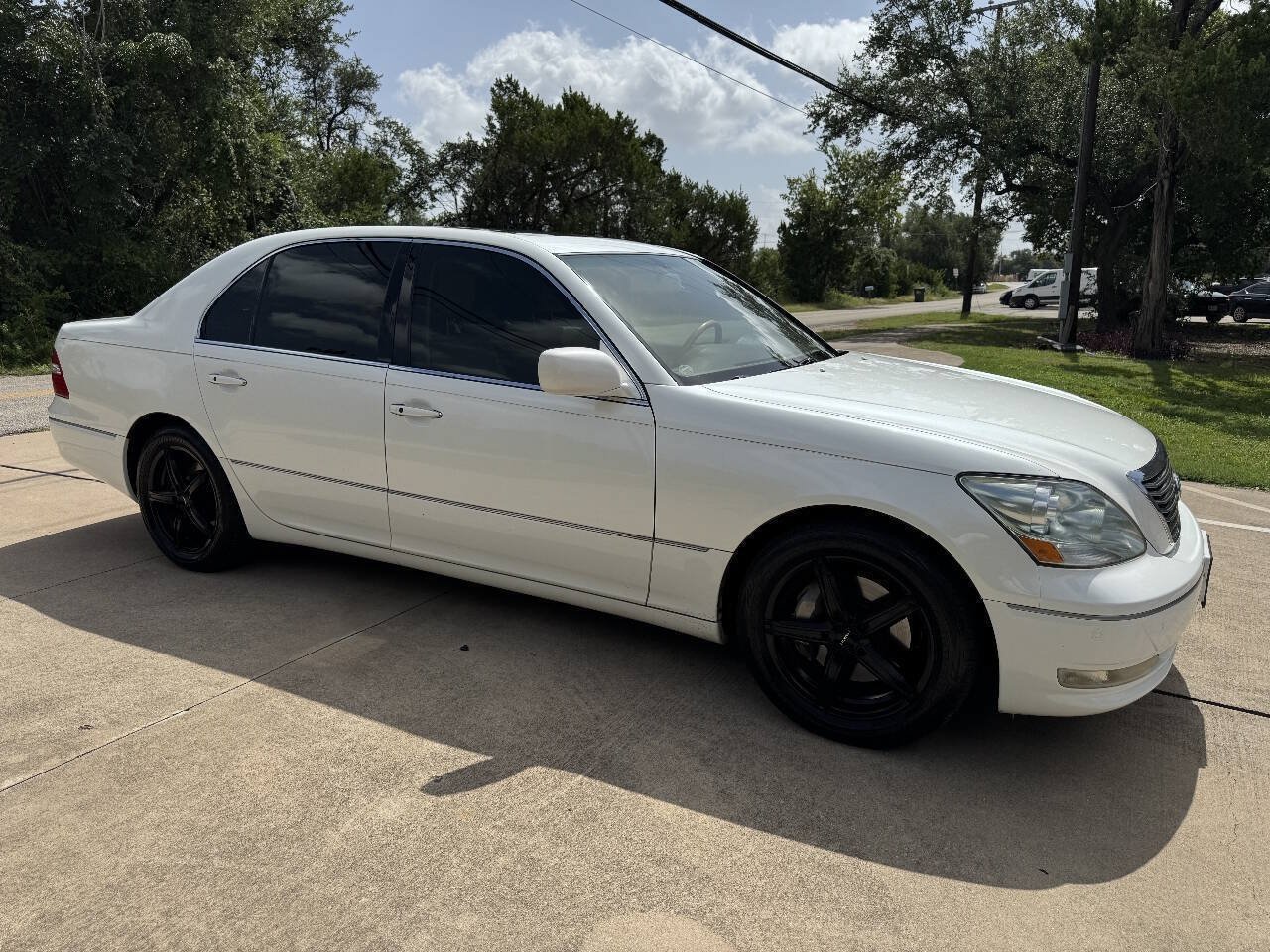 Used 2004 Lexus LS 430 RWD image 18
