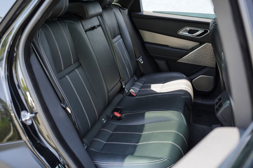 Used 2022 Land Rover Range Rover Velar R-Dynamic S AWD/4WD image 26