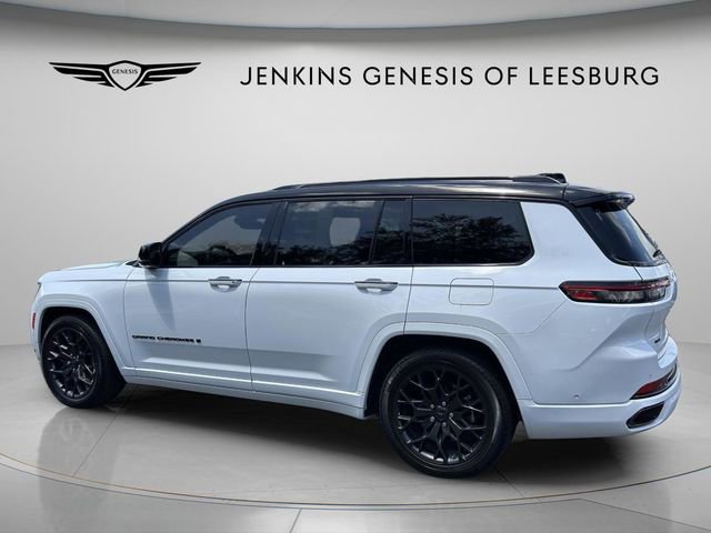Used 2023 Jeep Grand Cherokee L Summit w/ High Altitude Package AWD/4WD image 7