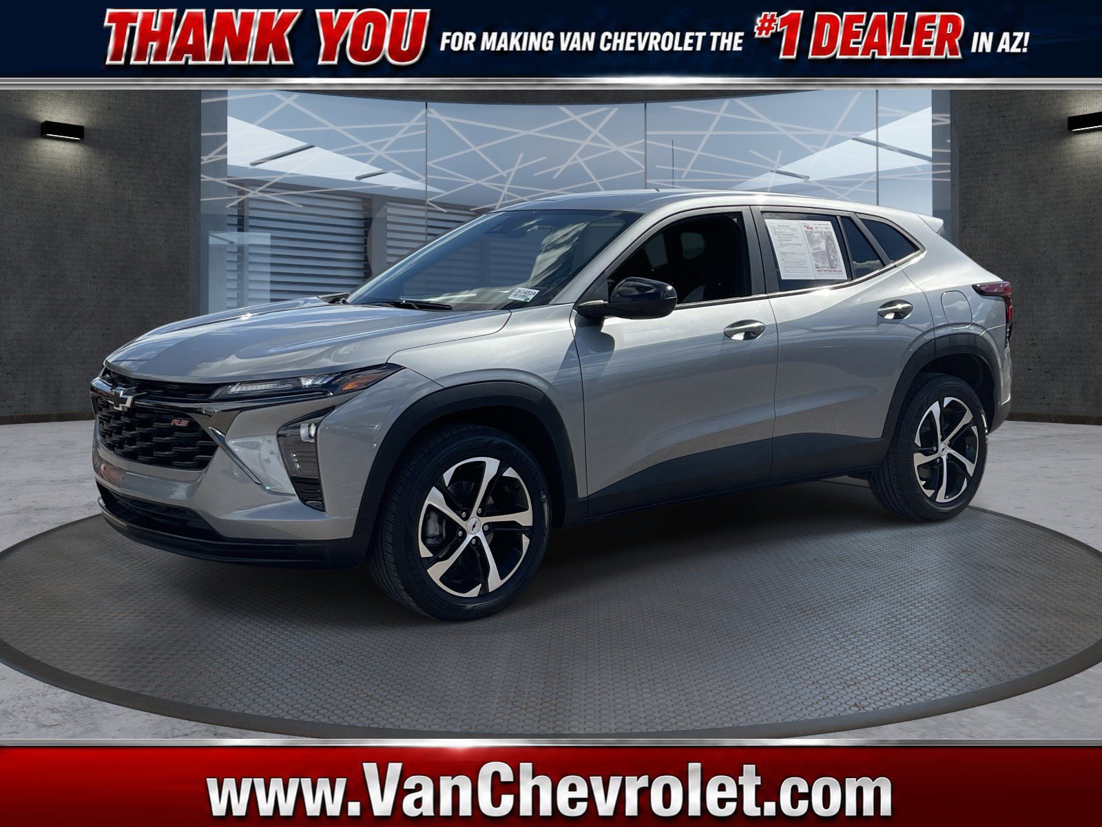 Used 2024 Chevrolet Trax RS w/ Driver Confidence Package FWD image 1