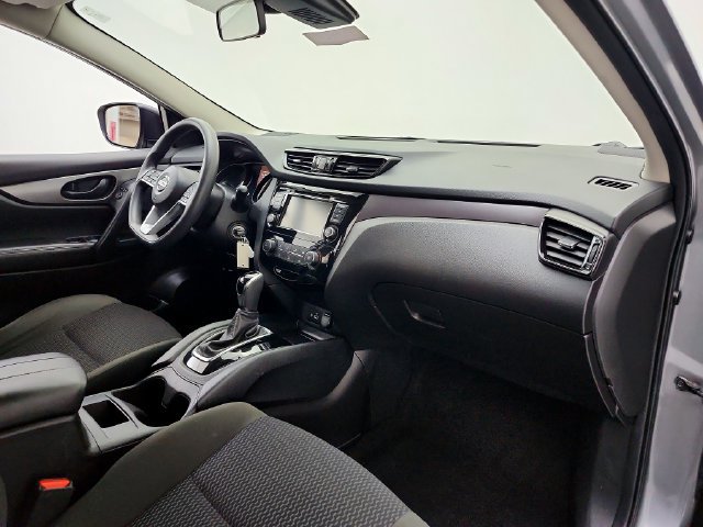 Used 2021 Nissan Rogue Sport S FWD image 17