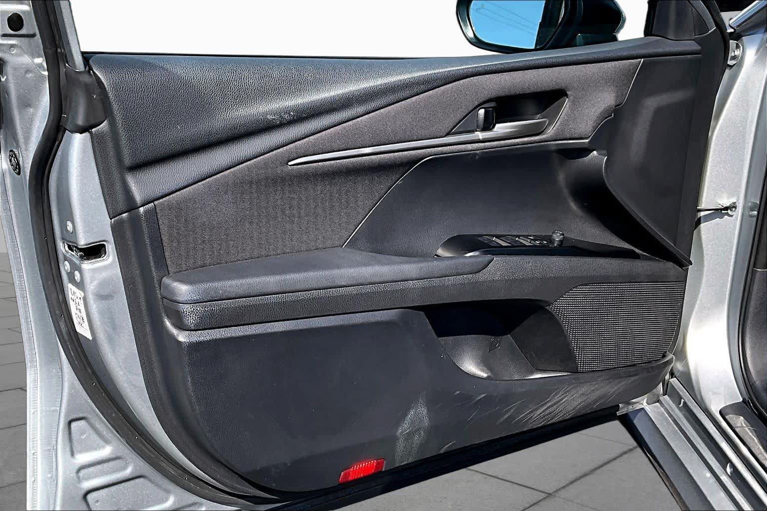 Certified 2025 Toyota Camry LE FWD image 22