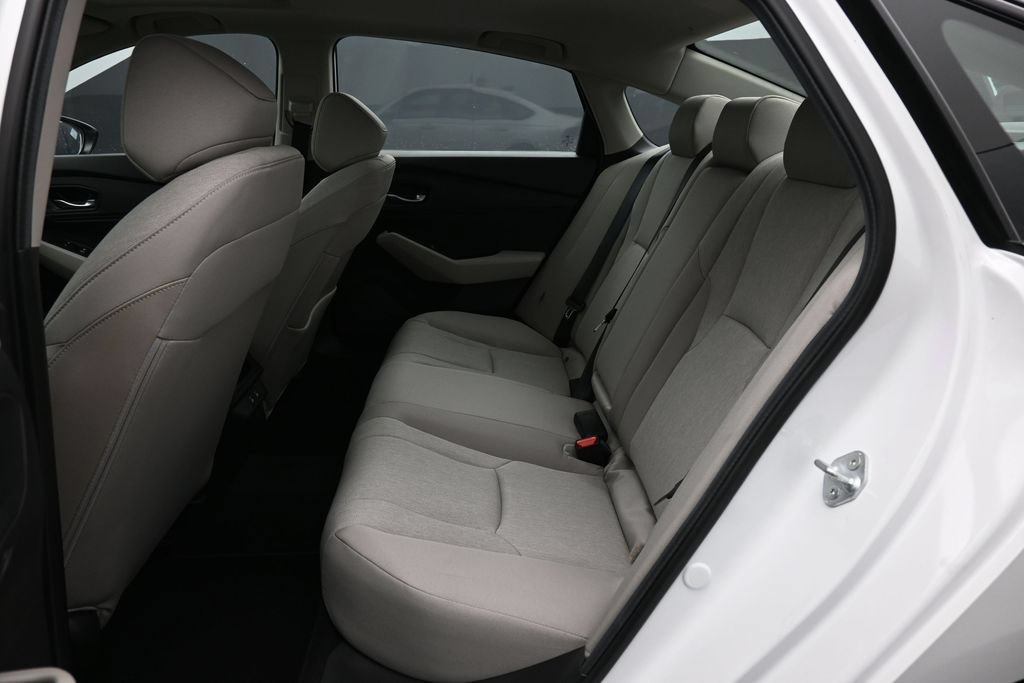 New 2025 Honda Accord SE image 24